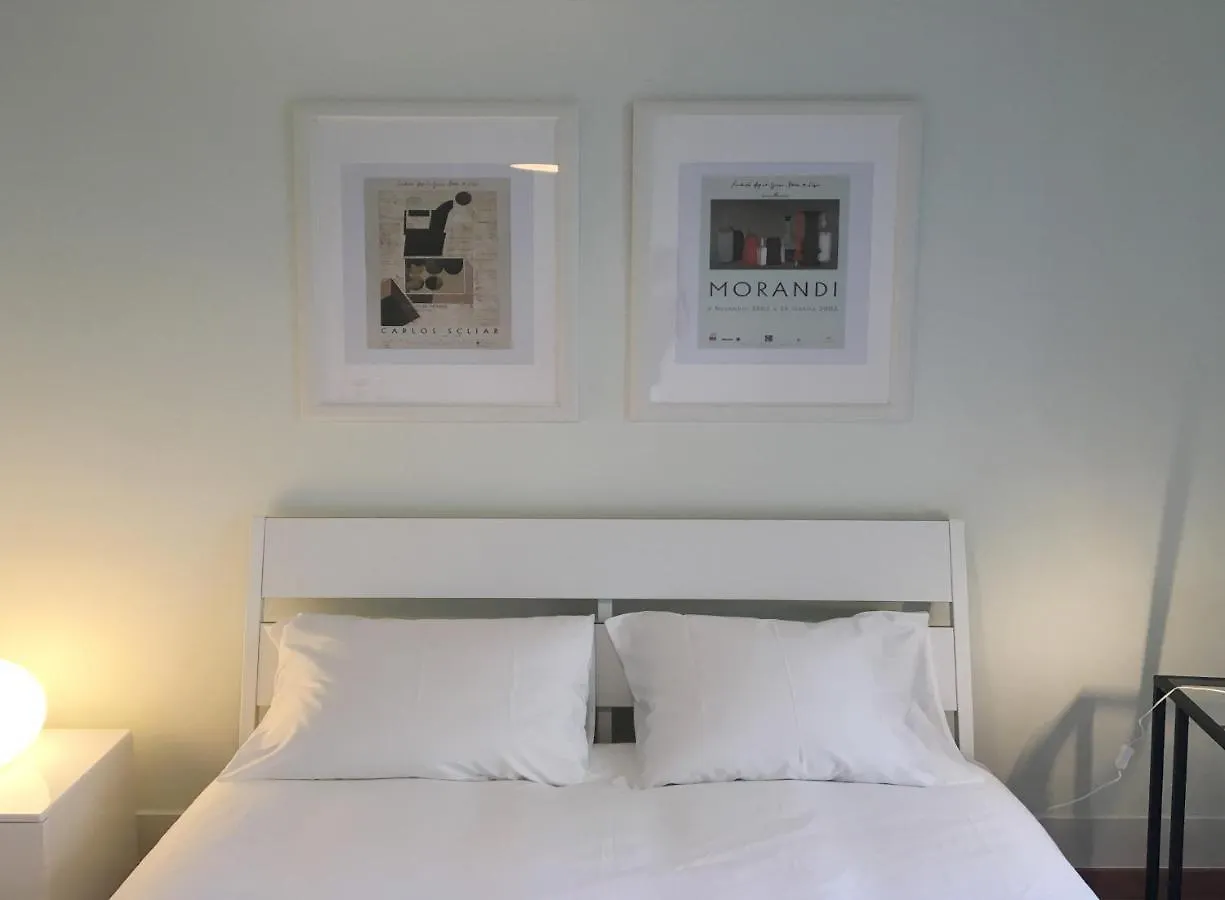 Guest house Room Atalaia - Bairro Alto Lisbon